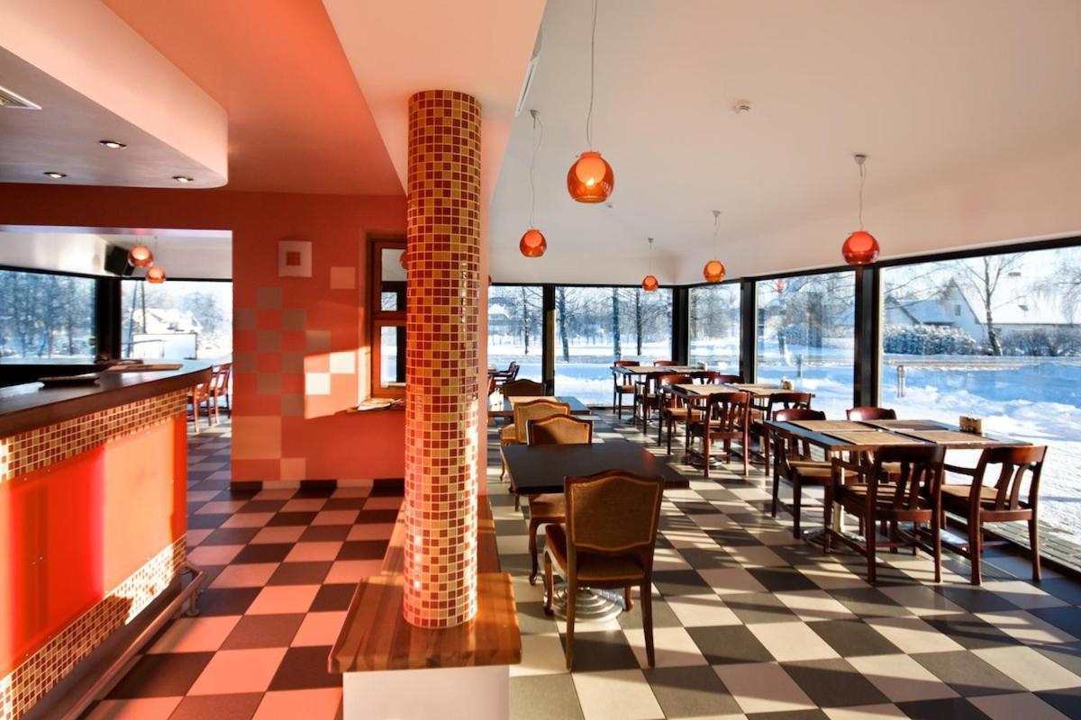Viesnica Atputa Hotel Cēsis Екстериор снимка