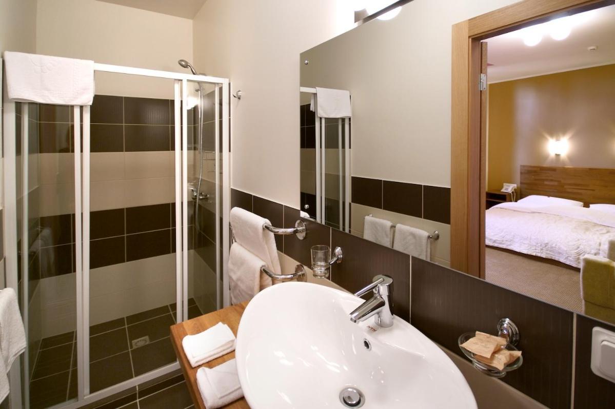 Viesnica Atputa Hotel Cēsis Екстериор снимка